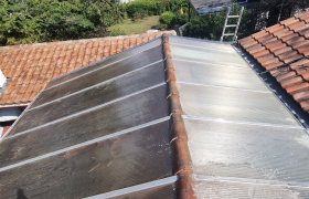 Nettoyage et traitement de la toiture et de la façade à Anglet